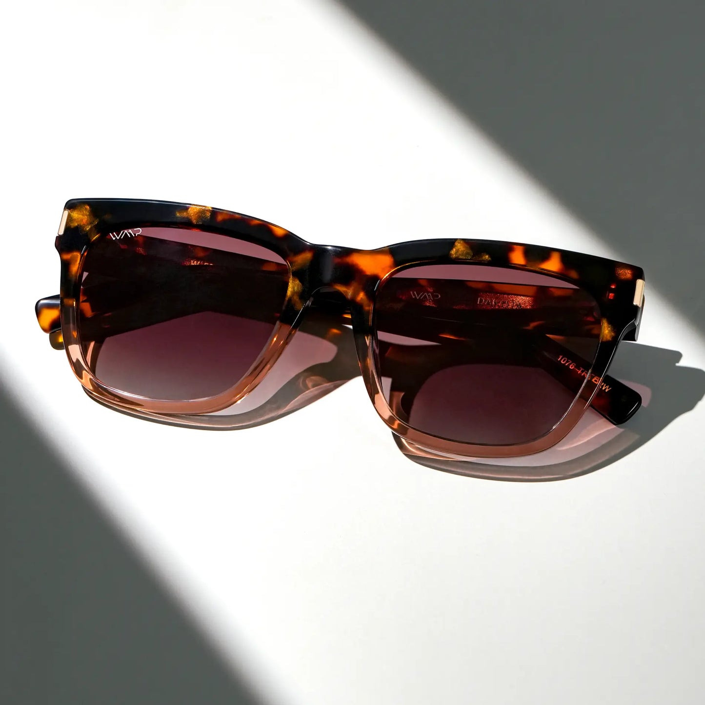 Crystal Brown Tortoise / Gradient Brown Lens || Women's Brown Cateye Frame Sunglasses with Brown Polarized Lenses