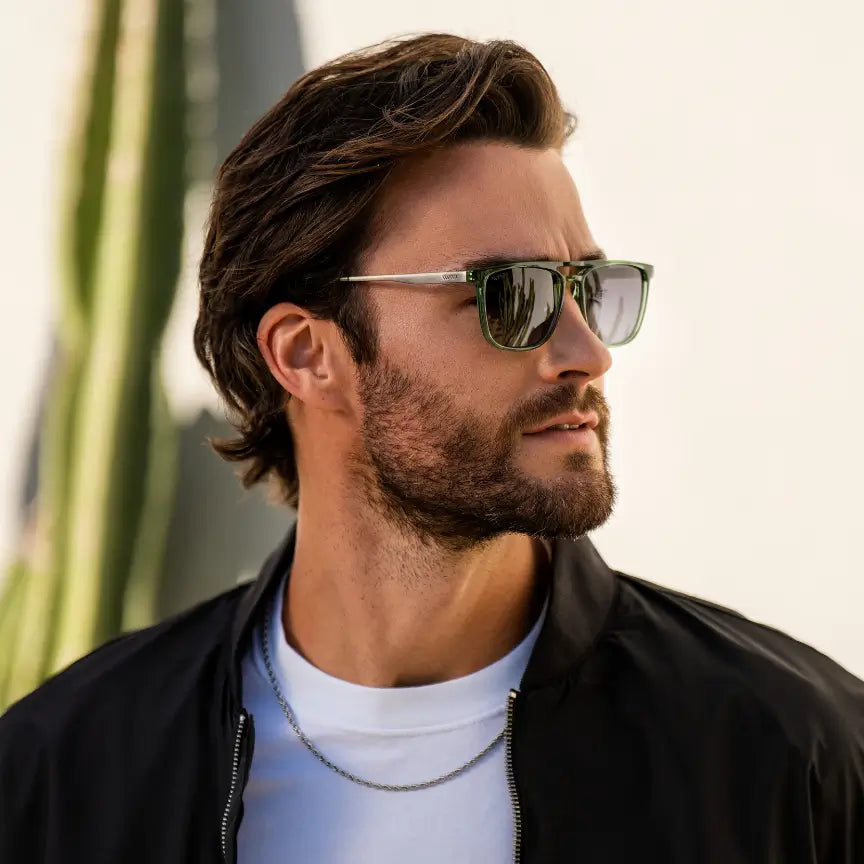 Emerald Green / Black Gradient Lens || Crystal Emerald Green Square Aviator Polarized Sunglasses with Gunmetal Stainless Steel Arms