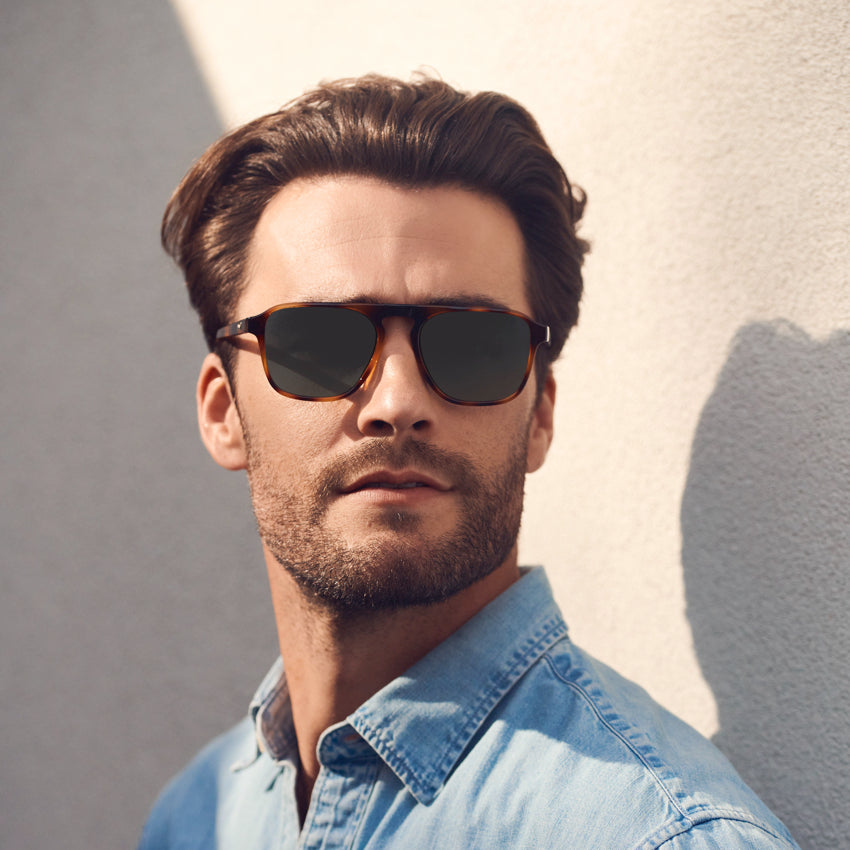 Whiskey Brown Tortoise / Grey Lens || Tortoise Single Bridge Aviator Sunglasses with Grey Prescription Lenses