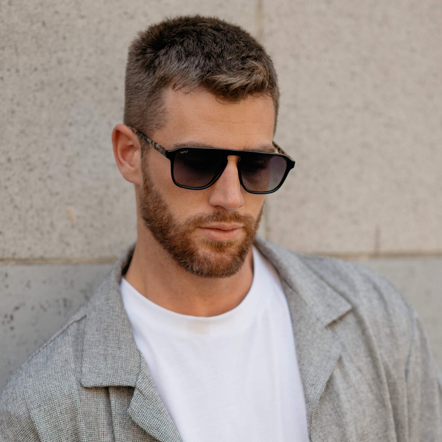 Black Beige Tort / Black Gradient Lens || Black Single Bridge Aviator Sunglasses with Black Polarized Lenses