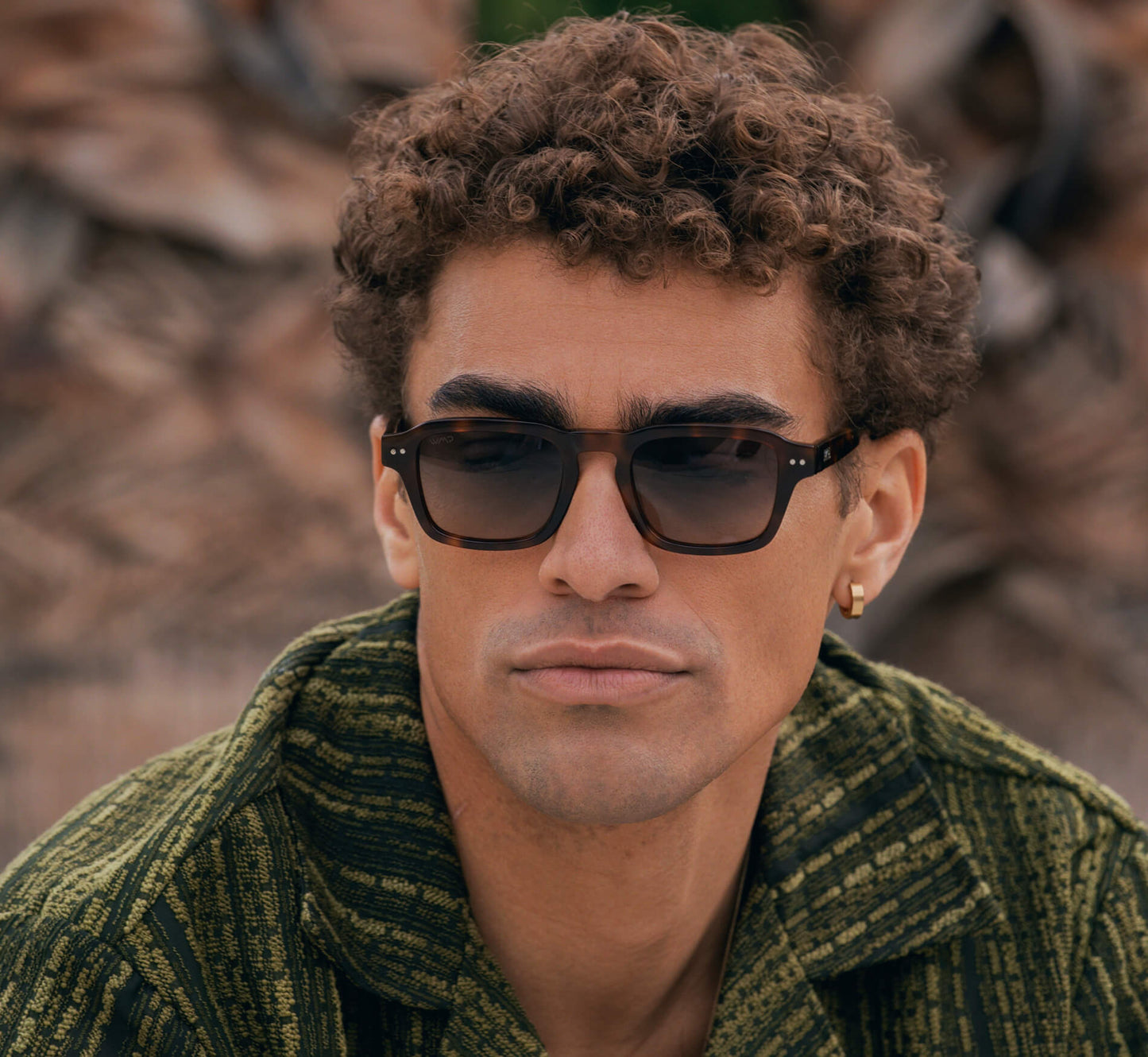 Havana Tortoise / Grey Brown Gradient Lens || Men's Rectangular Polarized Sunglasses with Tortoise Acetate Frame and Grey Brown Gradient Lens
