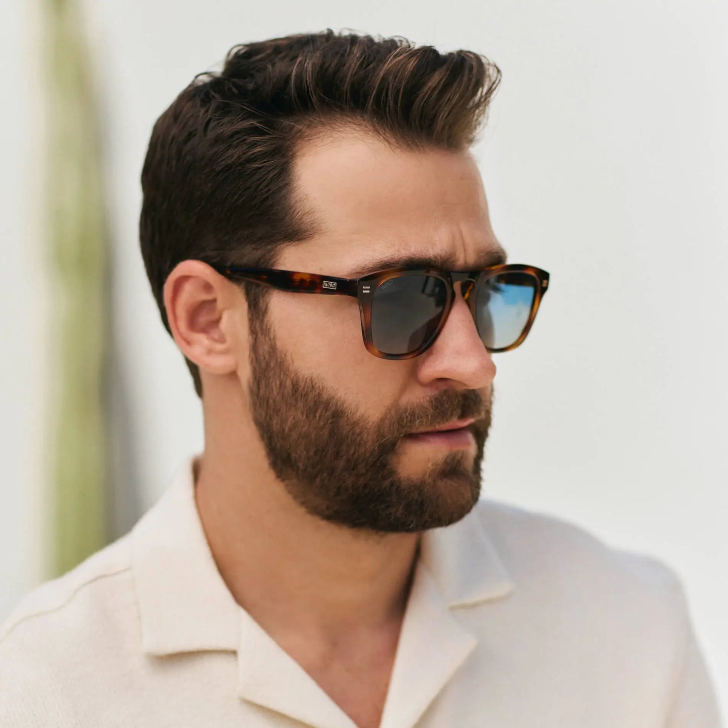 Whiskey Brown Tortoise / Blue Gradient Lens || Whiskey Brown Tortoise Frame with Blue Gradient Polarized Lenses