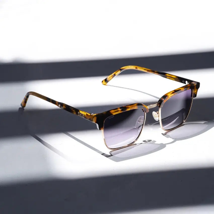 Blaze Tortoise / Gradient Black Lens || Tortoise Horn Rimmed Polarized Sunglasses with Black Gradient Lenses