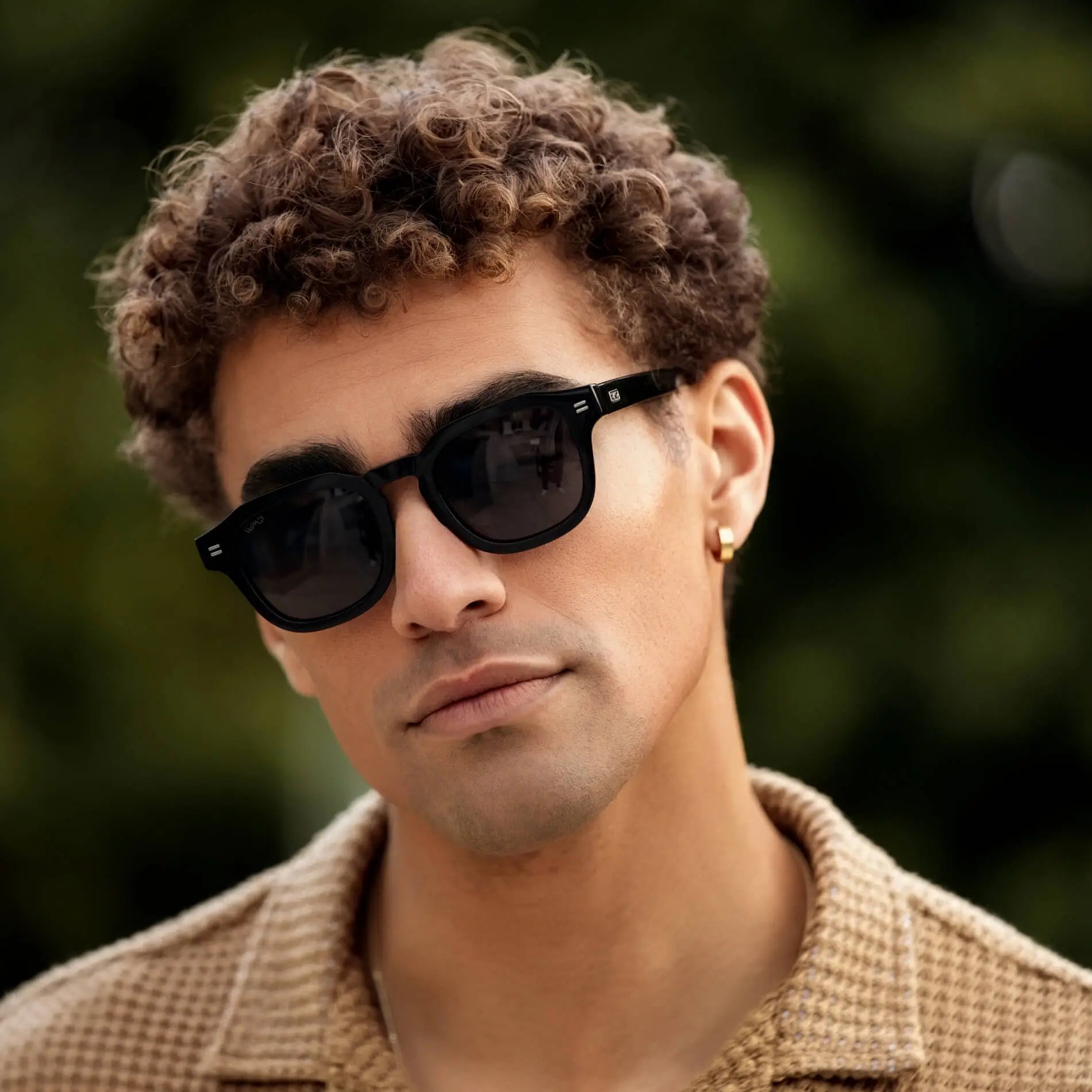 Black / Triple Black Lens || Men's Geometric Square Polarized Sunglasses with Black Acetate Frame and Black Lens