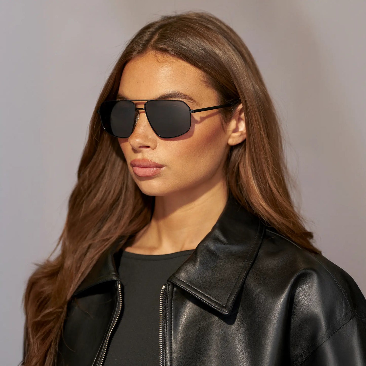 Black / Grey || Women's Geometric Stainless Steel Aviator Prescription Sunglasses with Black Frame and Grey Lens