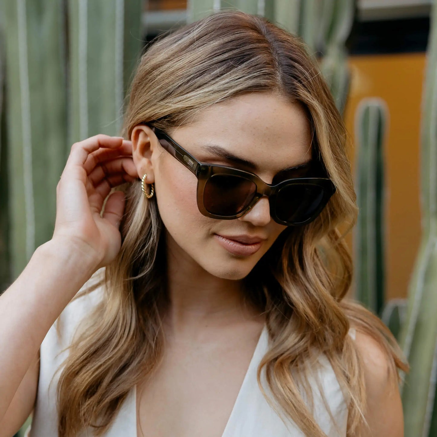 Khaki Crystal Green / Brown Lens || Women's Green Cateye Frame Sunglasses with Brown Polarized Lenses