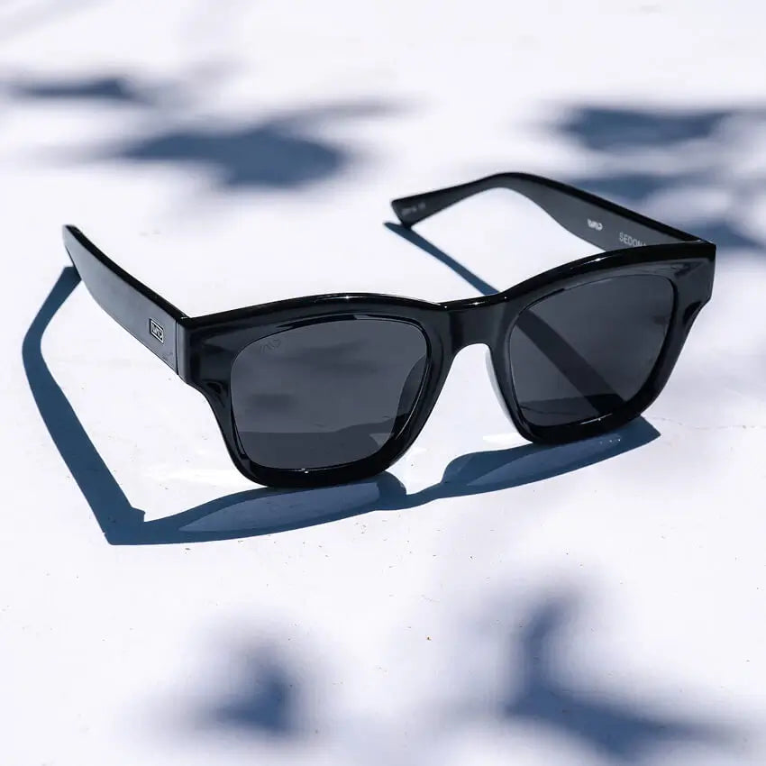 Black Vortex / Black Lens || Women's Glossy Black Square Cat Eye Shape Affordable Polarized Sunglasses with Black Lenses