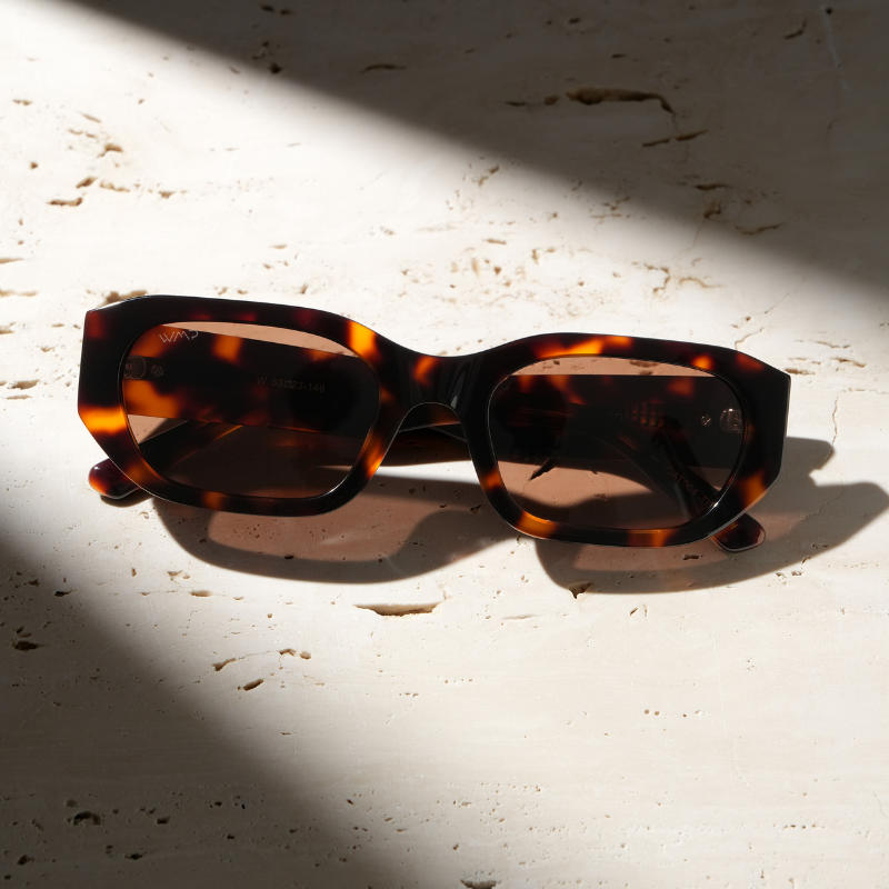 Tortoise / Amber Lens || Women's Rectangular Cateye Sunglasses with Tortoise Acetate Frame and Amber Polarized Lens
