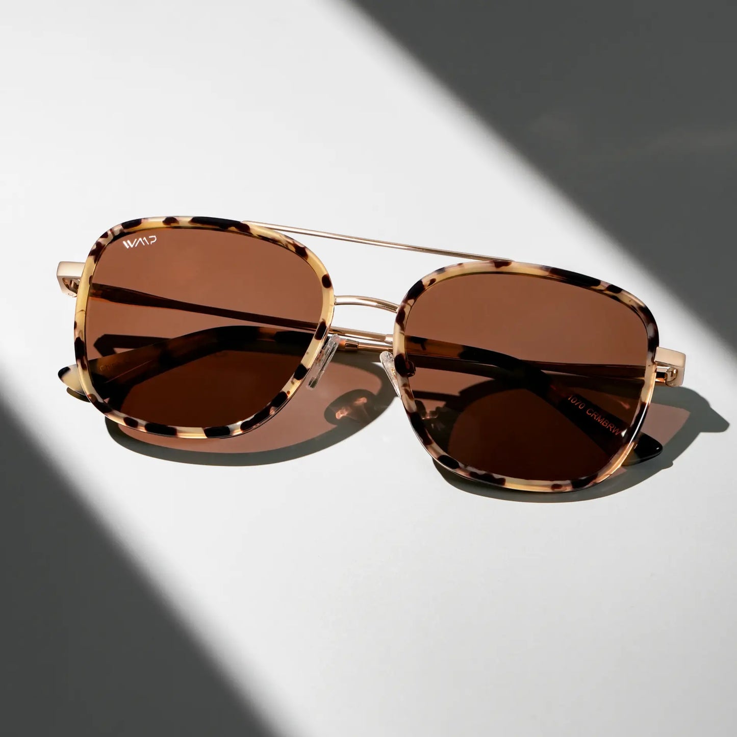 Beige Tortoise / Brown Lens || Brown Tortoise Aviator Frame Sunglasses with Brown Polarized Lenses