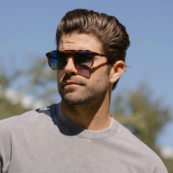 Hunter | Polarized - Whiskey Brown Tortoise / Blue Gradient Lens
