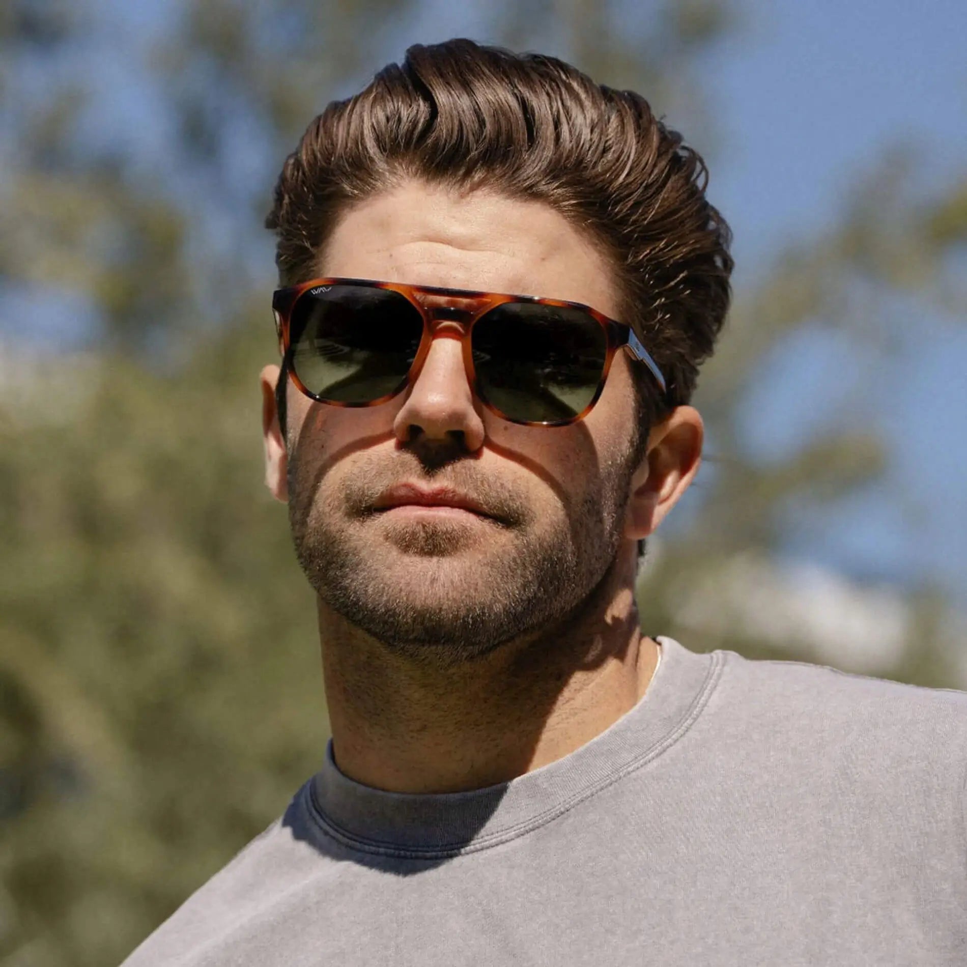 Whiskey Brown Tortoise / Smoke Green Gradient Lens || Modern Square Double Bridge Aviator Sunglasses with Green Polarized Lenses