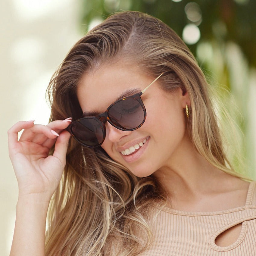 TATE AND DREW || Sunglasses Gift Kit for Women