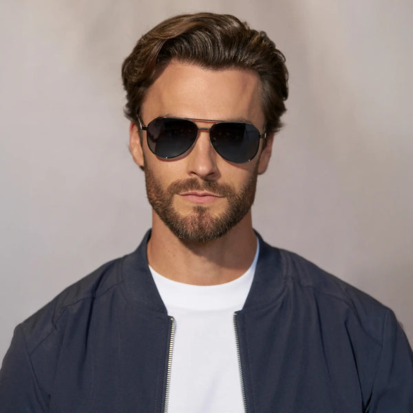 Aero - Gunmetal / Deep Blue Gradient Lens