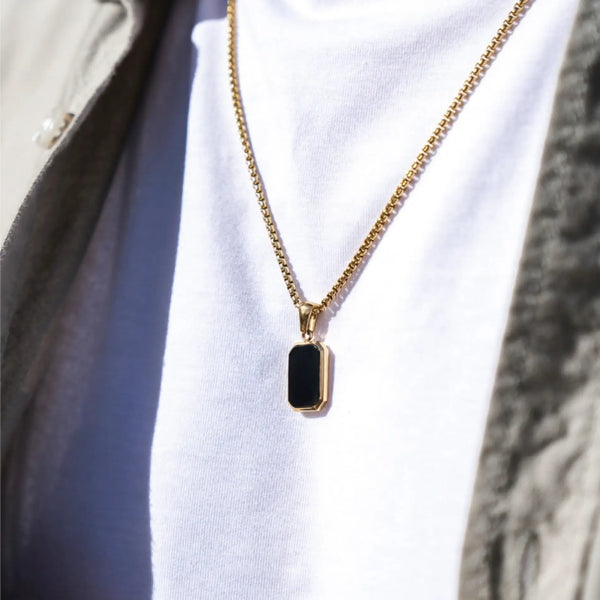 Arlo Necklace - Gold / Dusk Black Pendant