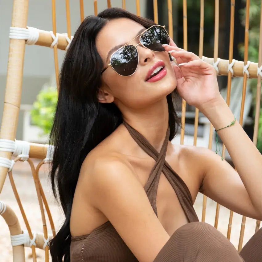 Gold Frame / Black Lens || Modern Polarized Aviator Sunglasses Black Lens Gold Frame and Comfortable Screw-less Nose Pads