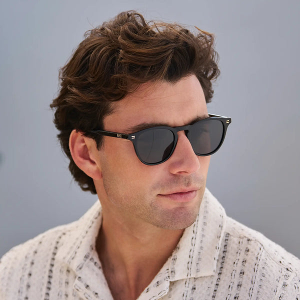 Cameron | Polarized - Black / Triple Black Lens