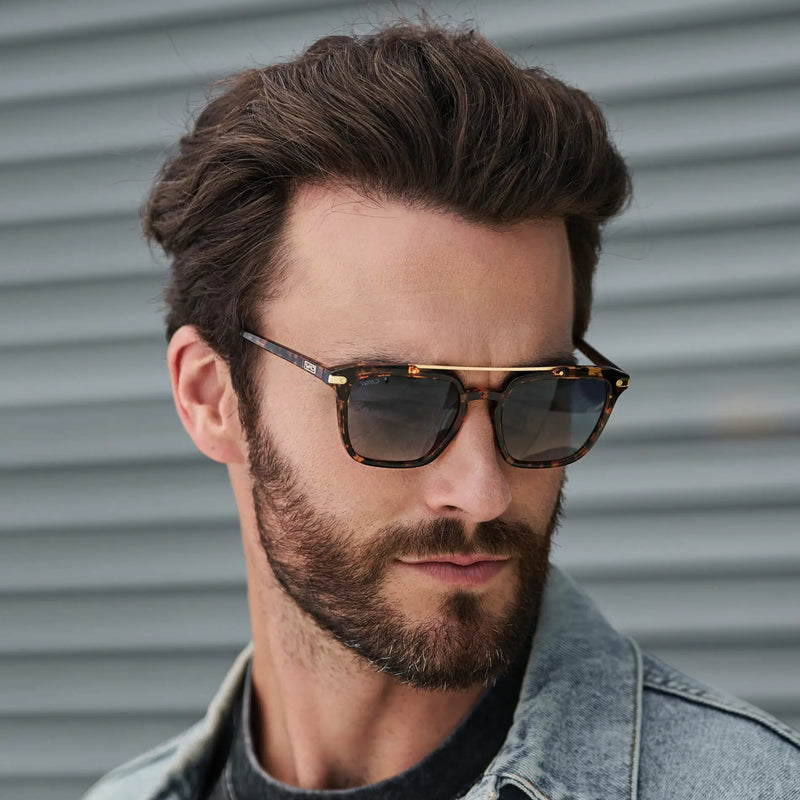 Connor | Polarized - Amber Tortoise / Blue Gradient Lens