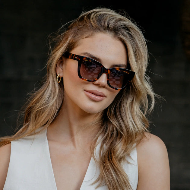 Stormi Square Sunglasses