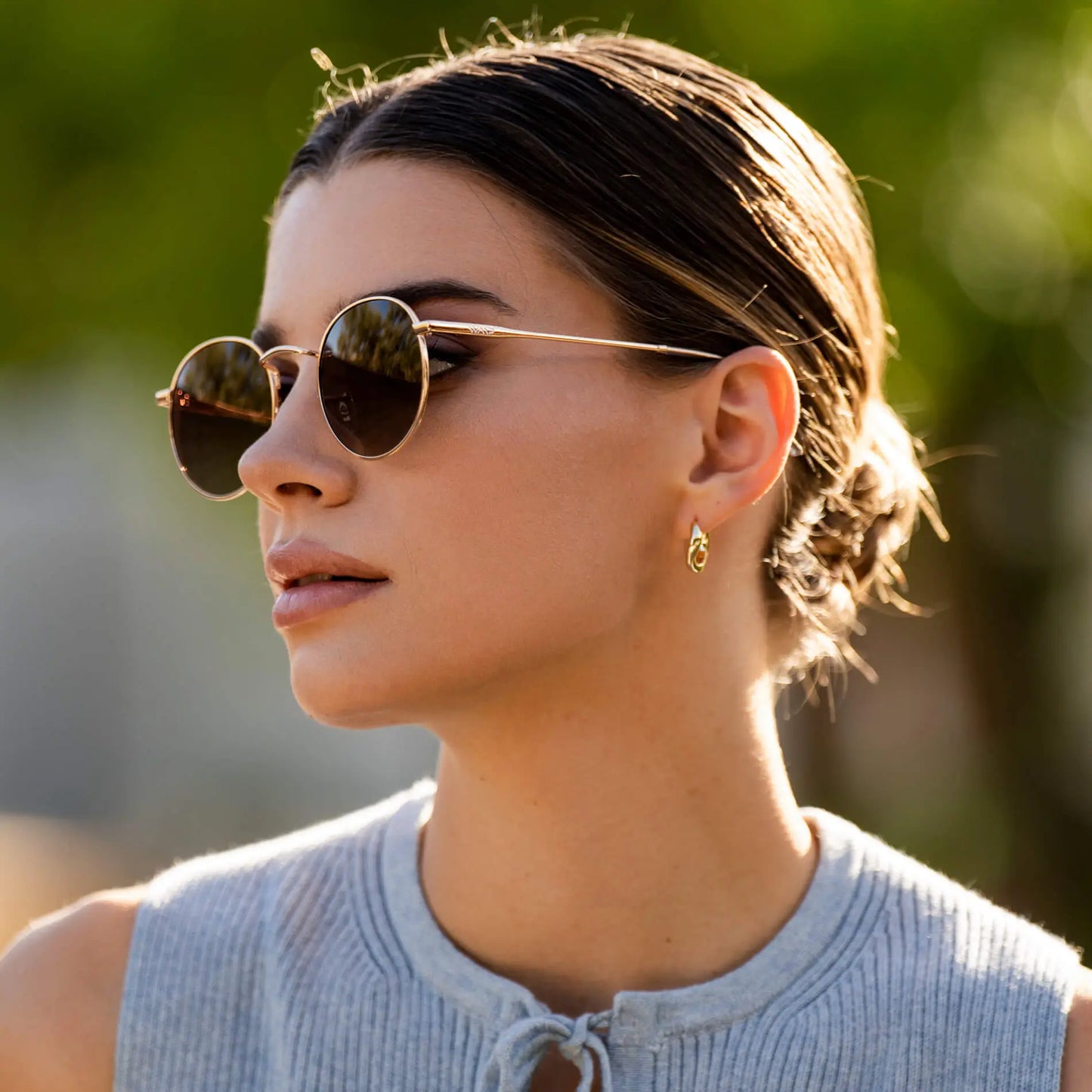 Gold / Brown Gradient Lens || Gold Round Metal Frame Sunglasses with Brown Polarized Lenses