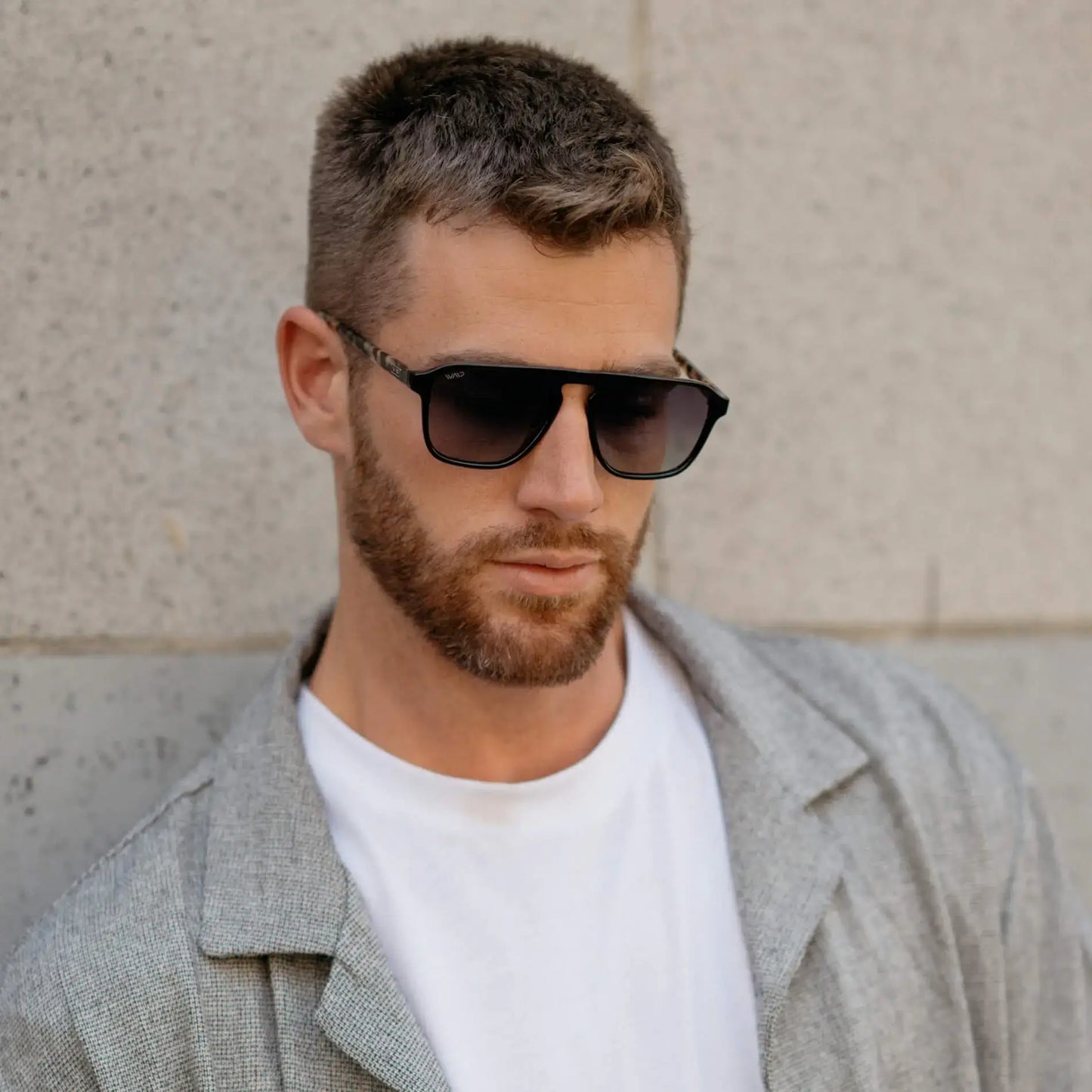 Black Beige Tort / Grey Lens || Black Single Bridge Aviator Sunglasses with Grey Prescription Lenses