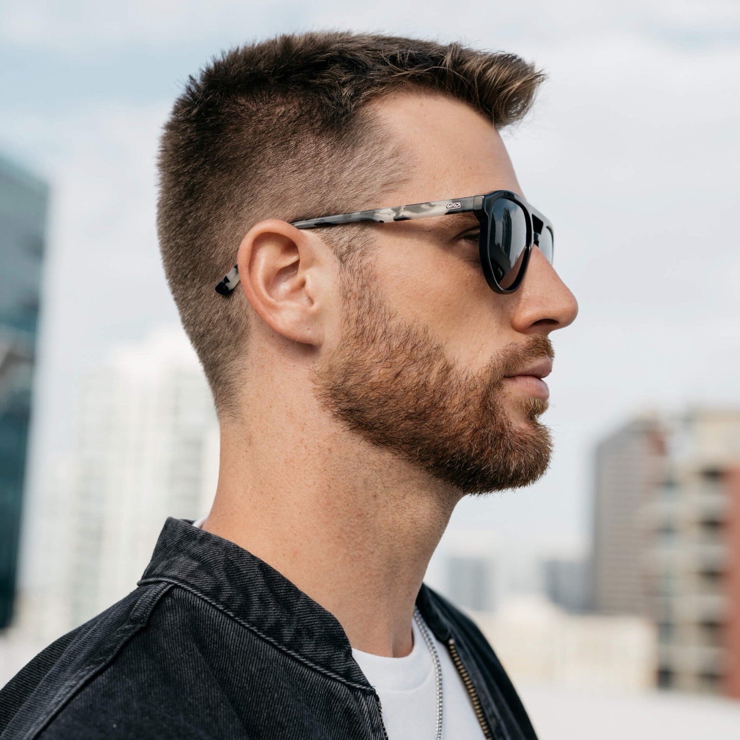 Black Beige Tortoise / Black Lens || Men’s Modern Double Bridge Aviator Black Beige Tortoise Polarized Sunglasses with Black Lenses