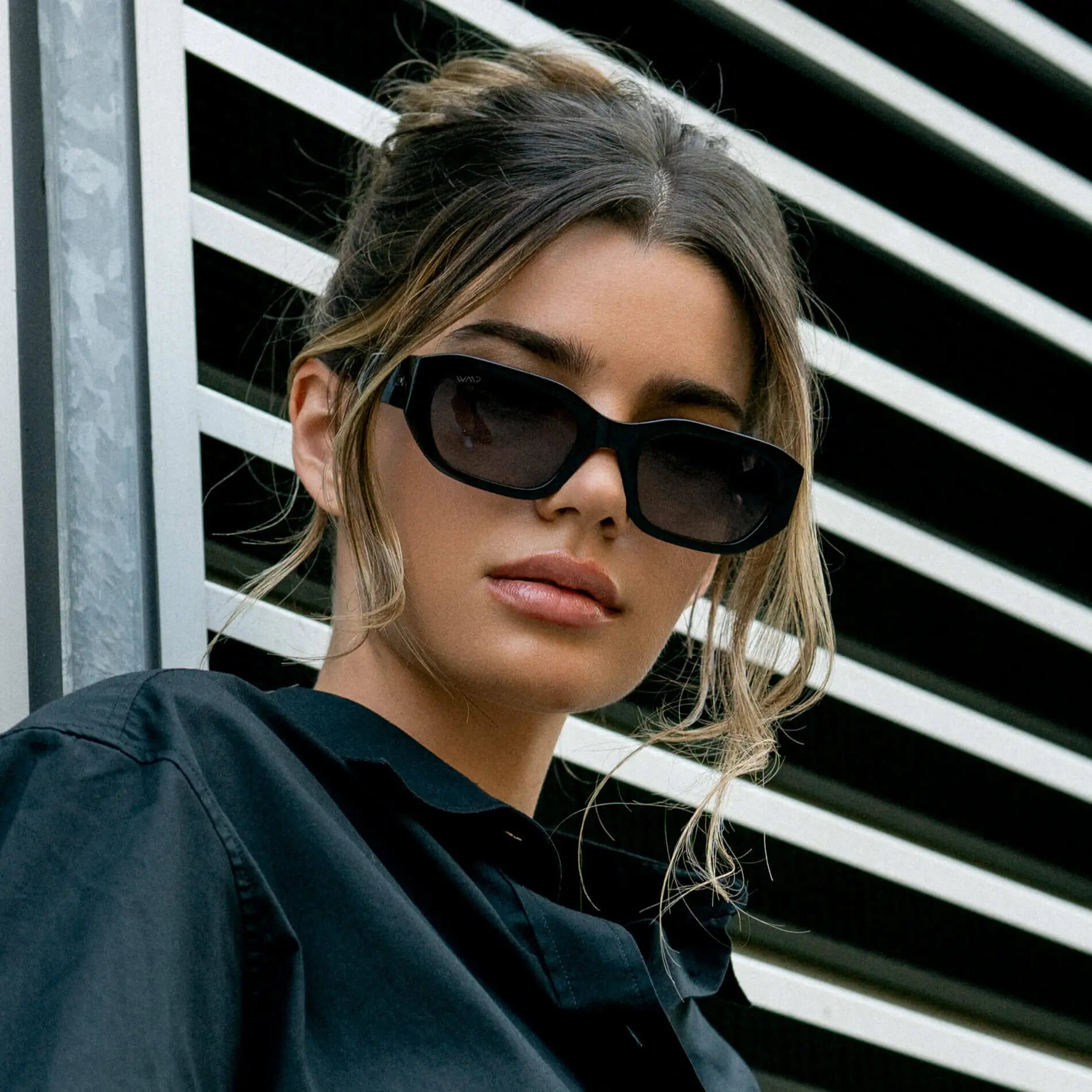 Black / Grey || Women's Rectangular Cat-Eye Prescription Sunglasses with Black Acetate Frame and Grey Lens