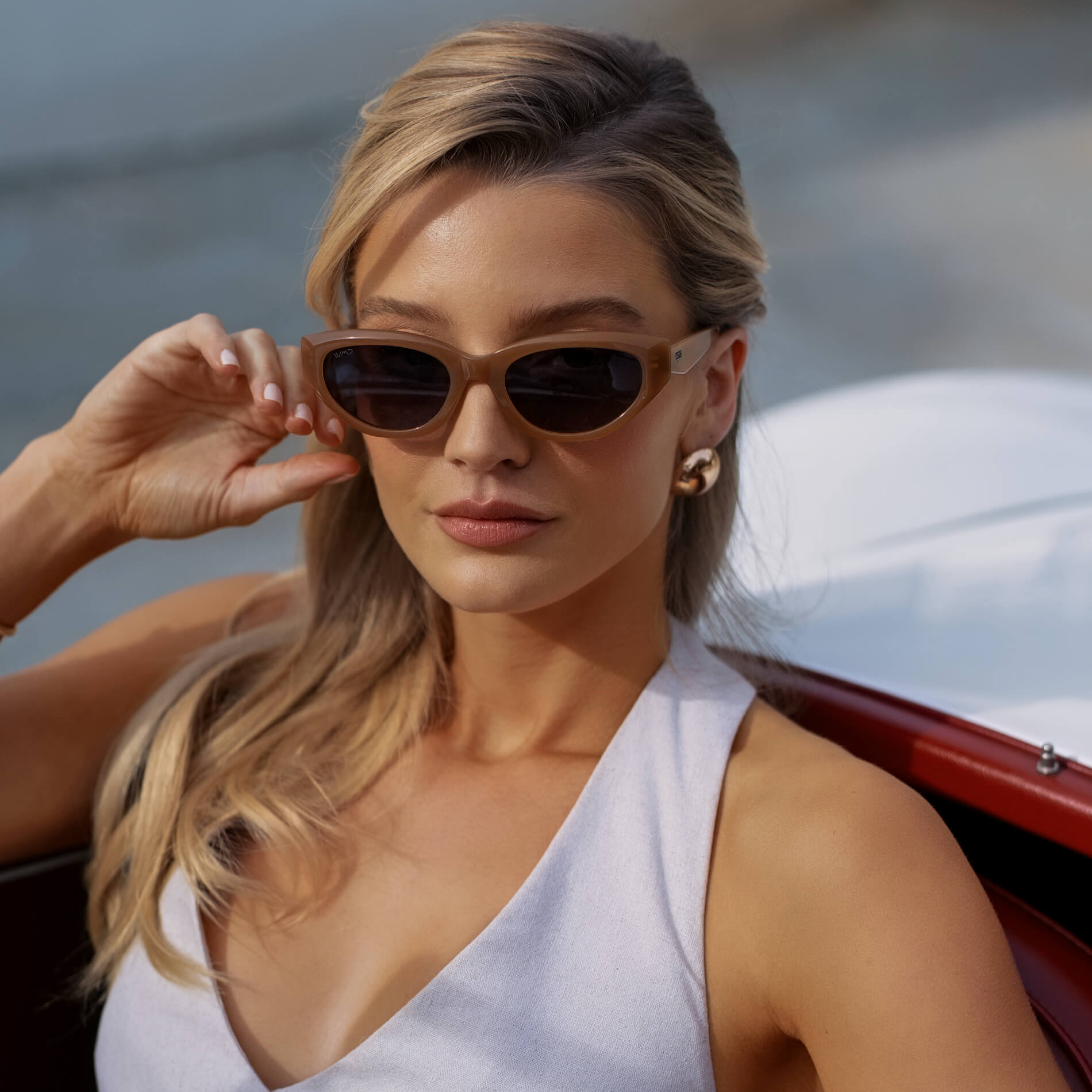 Toffee Brown / Oak Brown Gradient Lens || Women's Cat-Eye Polarized Sunglasses with Brown Acetate frame and Brown Gradient Lens