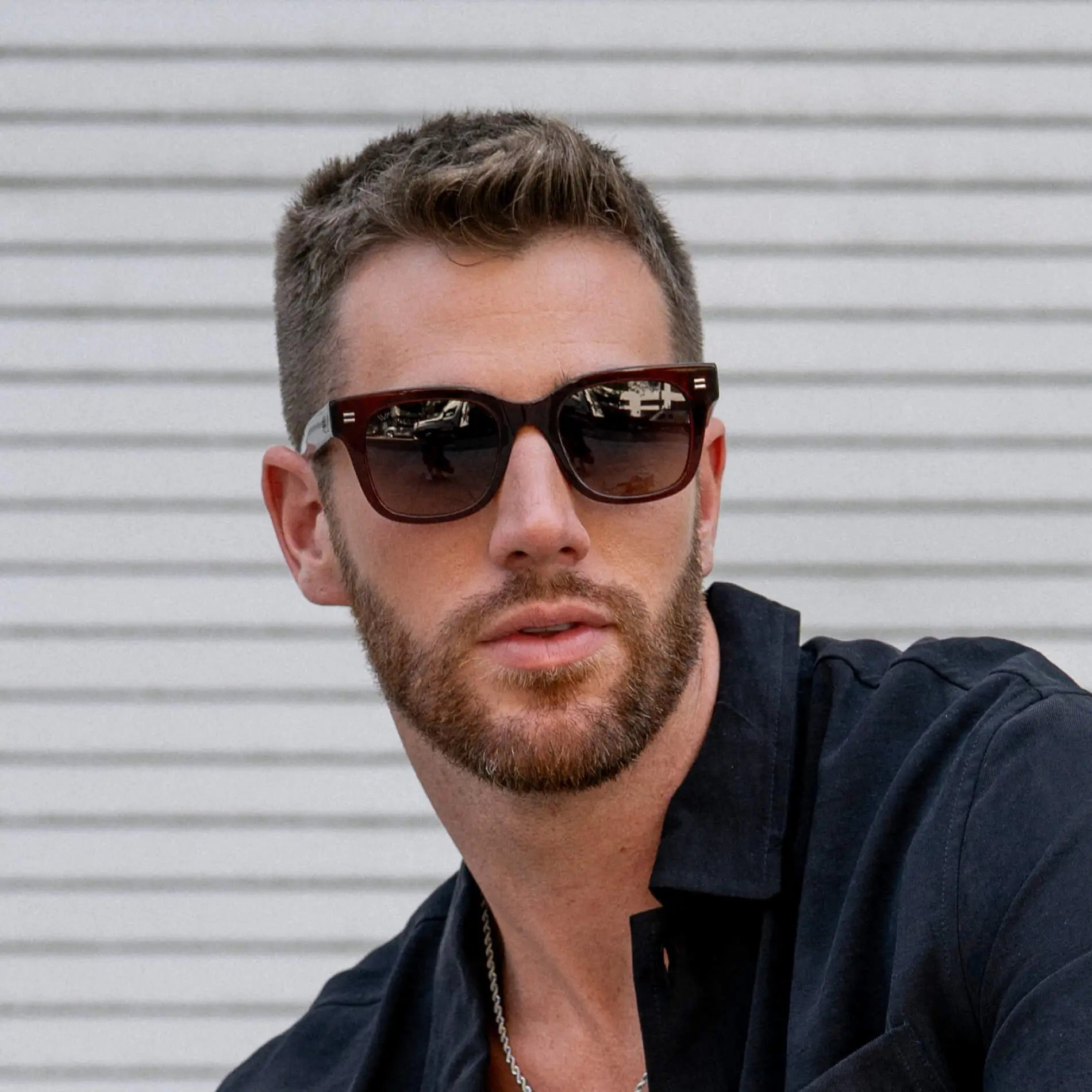 Red Garnet / Gradient Amber Lens