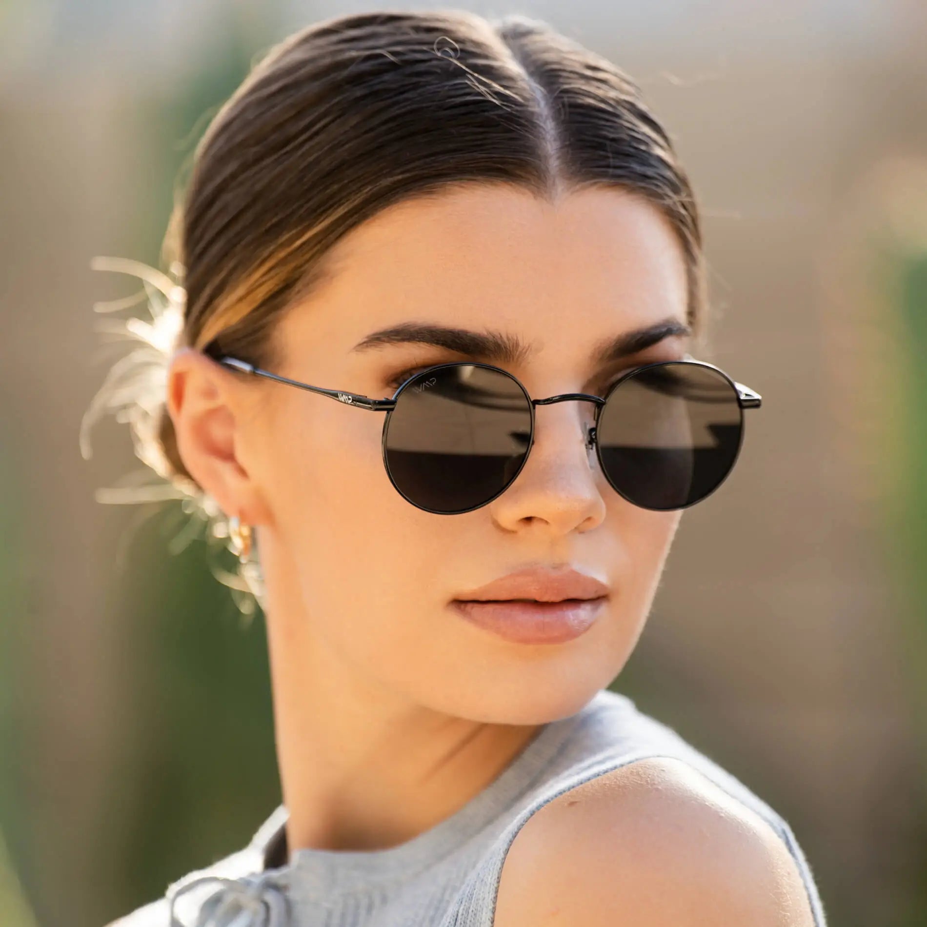 Black / Black Lens || Black Round Metal Frame Sunglasses with Black Polarized Lenses