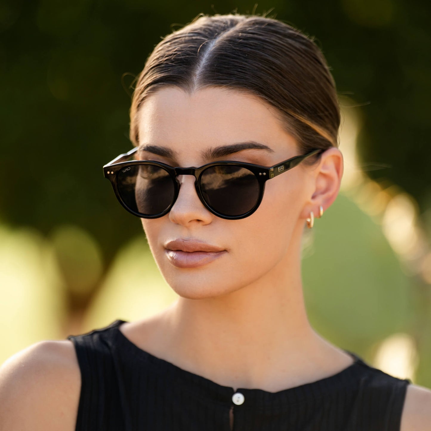 Black Frame / Black Lens || Women's Black Round Frame Sunglasses with Black Polarized Lenses