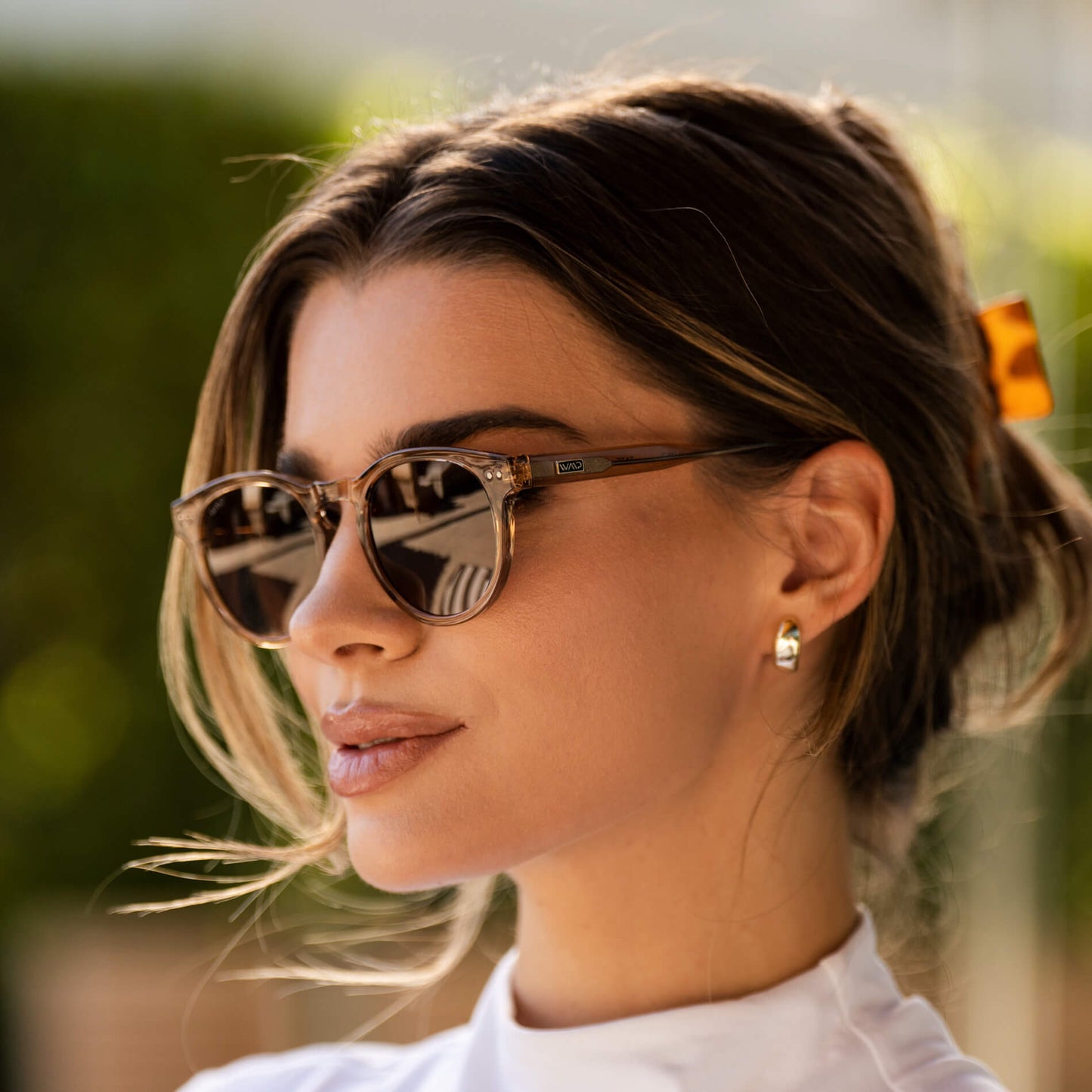 Light Crystal Brown / Brown Lens || Women's Brown Round Frame Sunglasses with Brown Polarized Lenses
