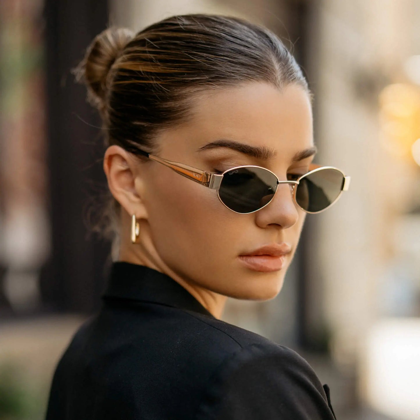 Gold / Black Lens || Women's Trendy Oval Shape Gold Metal Stainless Steel Frame Sunglasses with Black Lenses