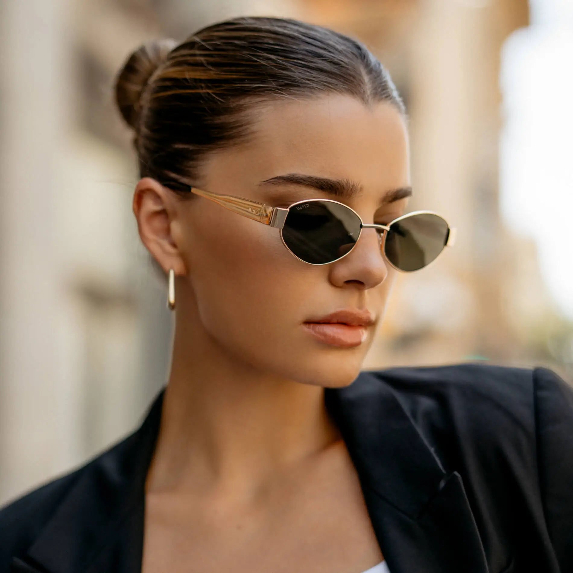 Gold / Smoke Green Lens || Women's Trendy Oval Shape Gold Metal Stainless Steel Sunglasses with Smoke Green Lenses