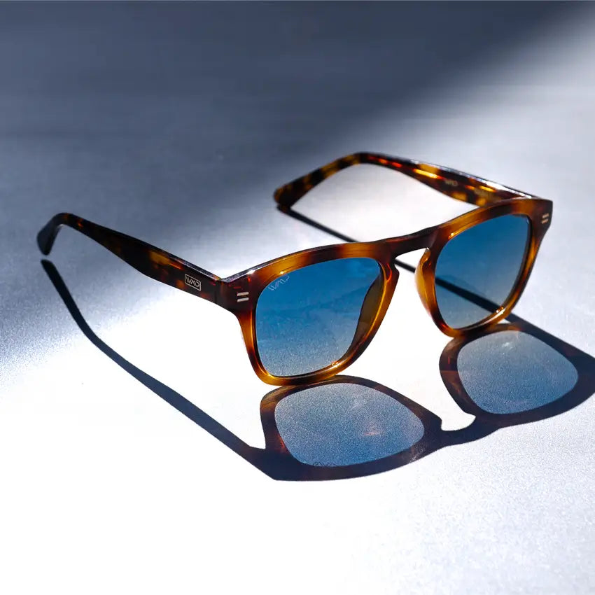 Whiskey Brown Tortoise / Blue Gradient Lens || Whiskey Brown Tortoise Frame with Blue Gradient Polarized Lenses