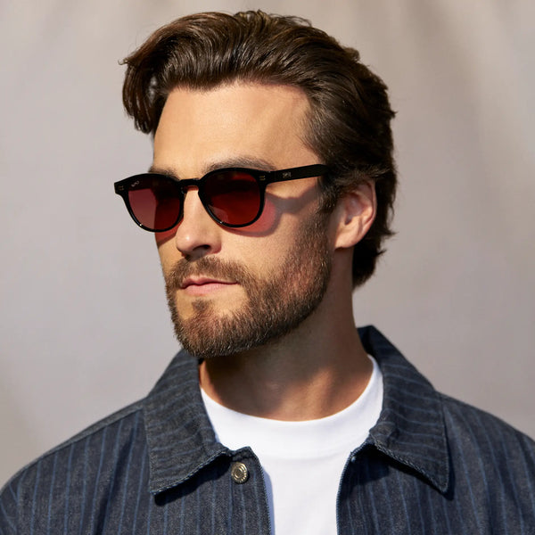 Felix | Polarized - Black / Red Gradient Tinted Lens