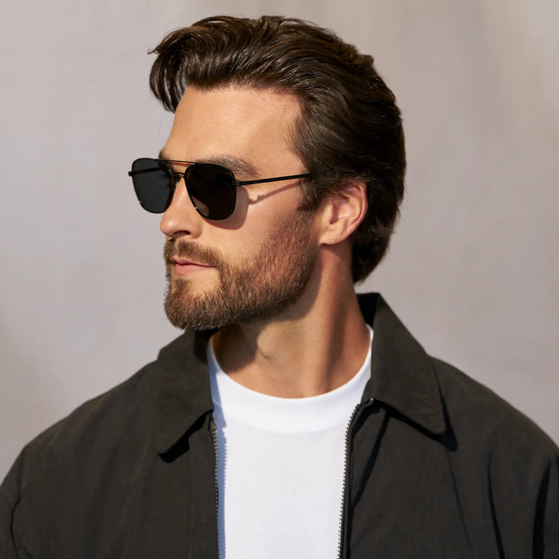Fox - Black / Triple Black Lens