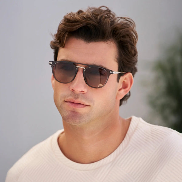 Hayes | Polarized - Smoke Grey / Grey Brown Gradient Lens