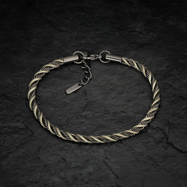ELEVATED MINIMALISM: LEV