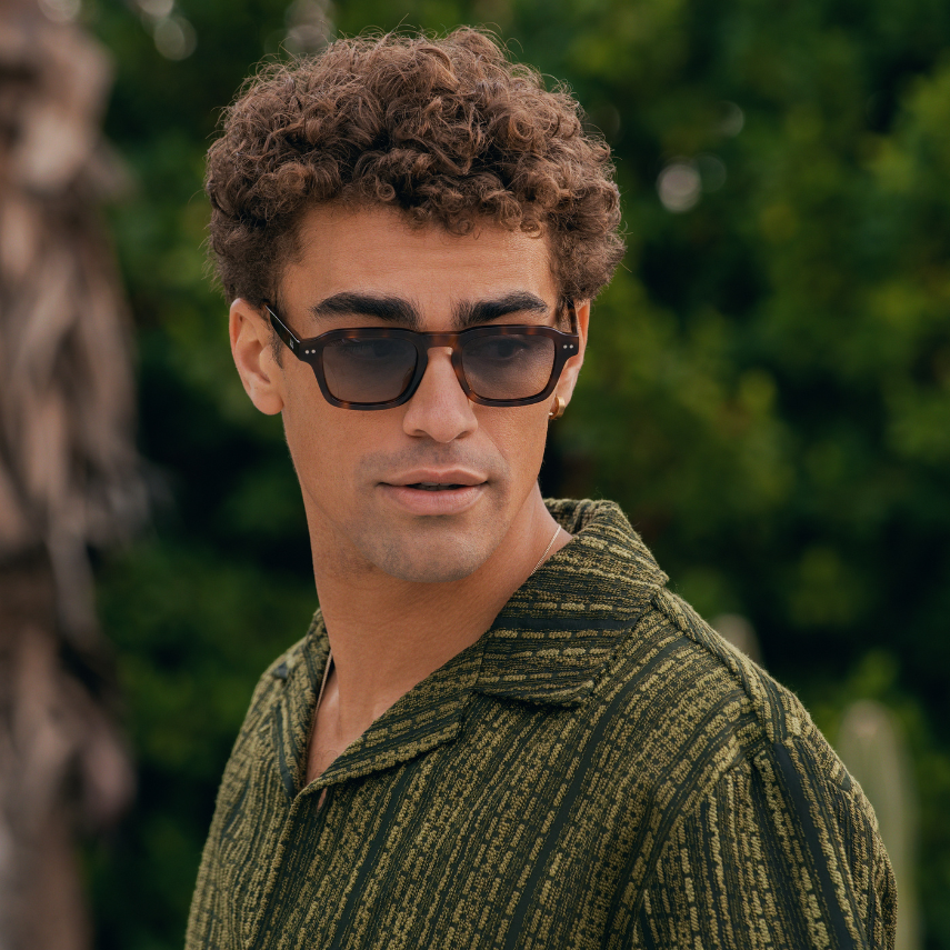 Havana Tortoise / Grey Brown Gradient Lens || Men's Rectangular Polarized Sunglasses with Tortoise Acetate Frame and Grey Brown Gradient Lens