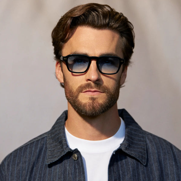 Morris | Polarized - Black / Blue Gradient Tinted Lens