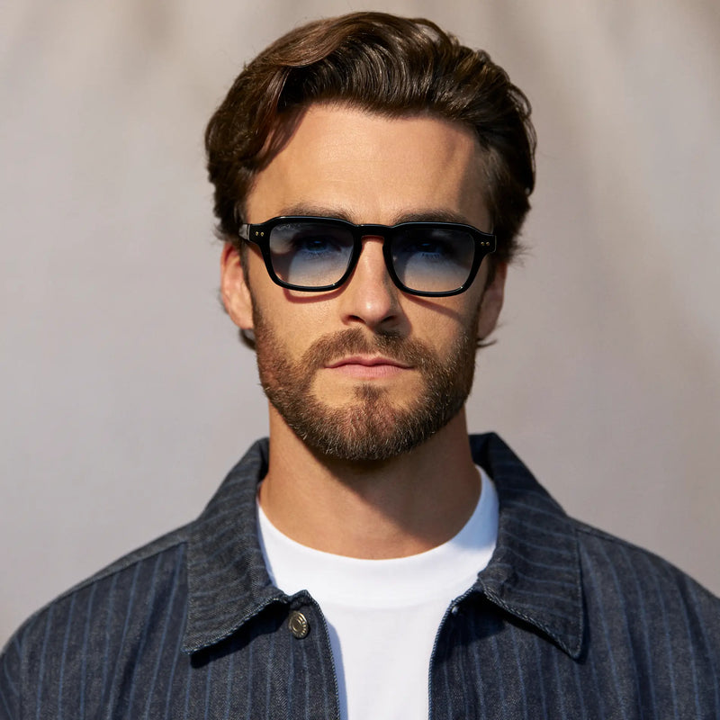 Morris | Polarized - Black / Blue Gradient Tinted Lens