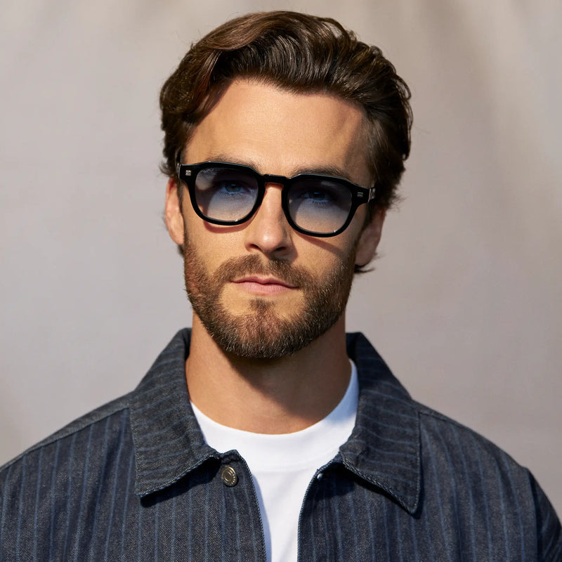Nelson | Polarized - Black / Blue Gradient Tinted Lens