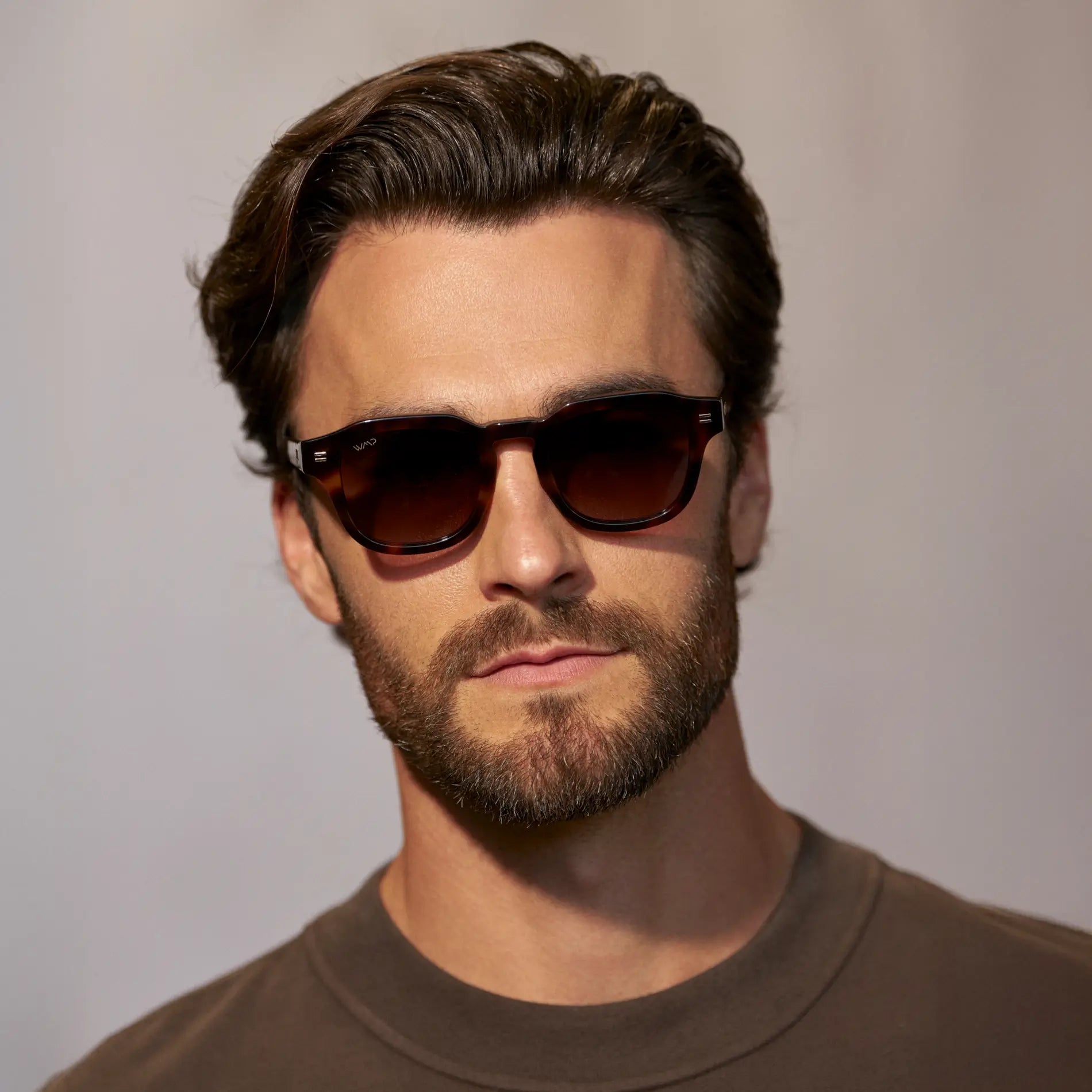 Havana Tortoise / Brown Gradient Lens || Men's Geometric Square Polarized Sunglasses with Tortoise Acetate Frame and Brown Gradient Lens