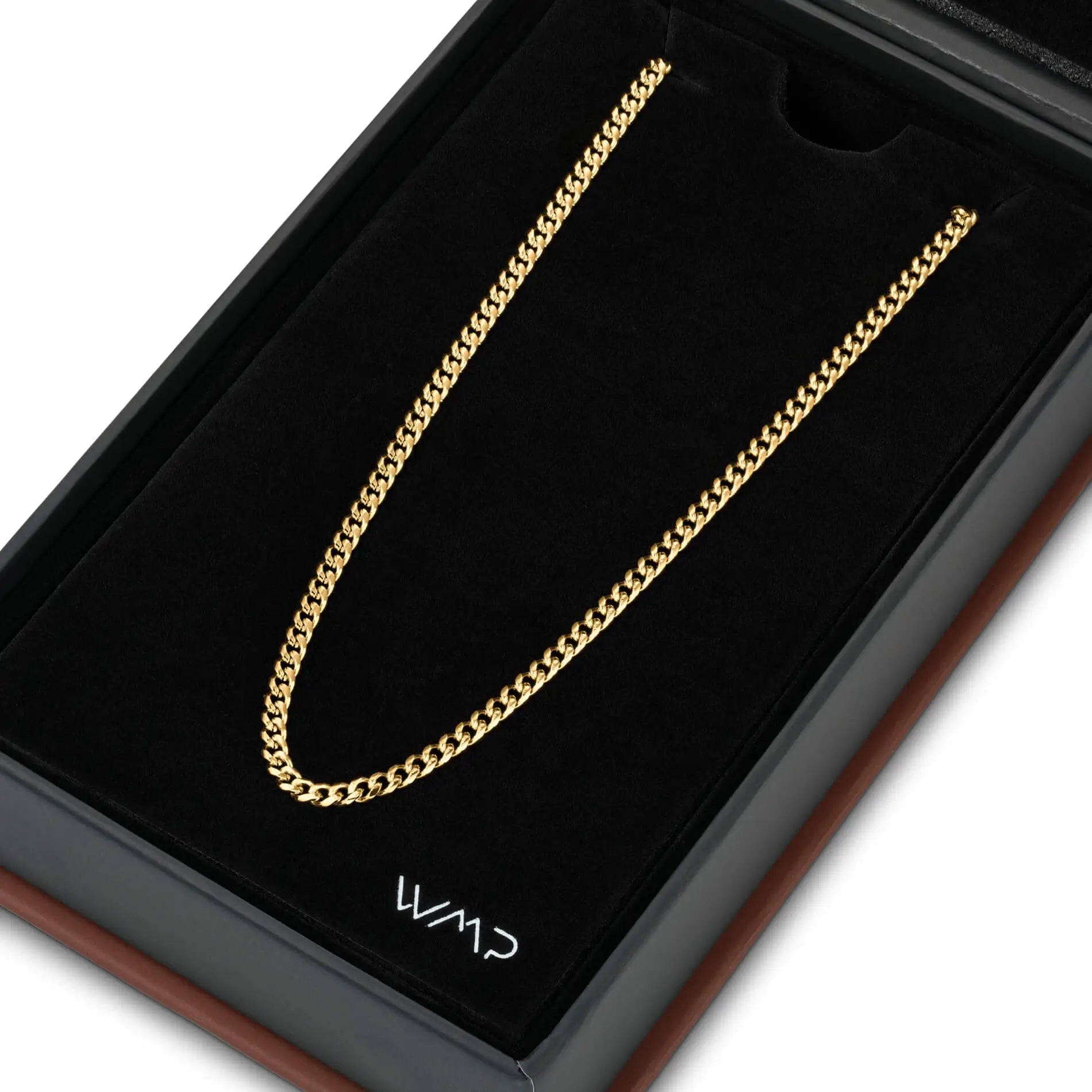 Gold / 22" || Gold Simple Chain Necklace in a jewelry box