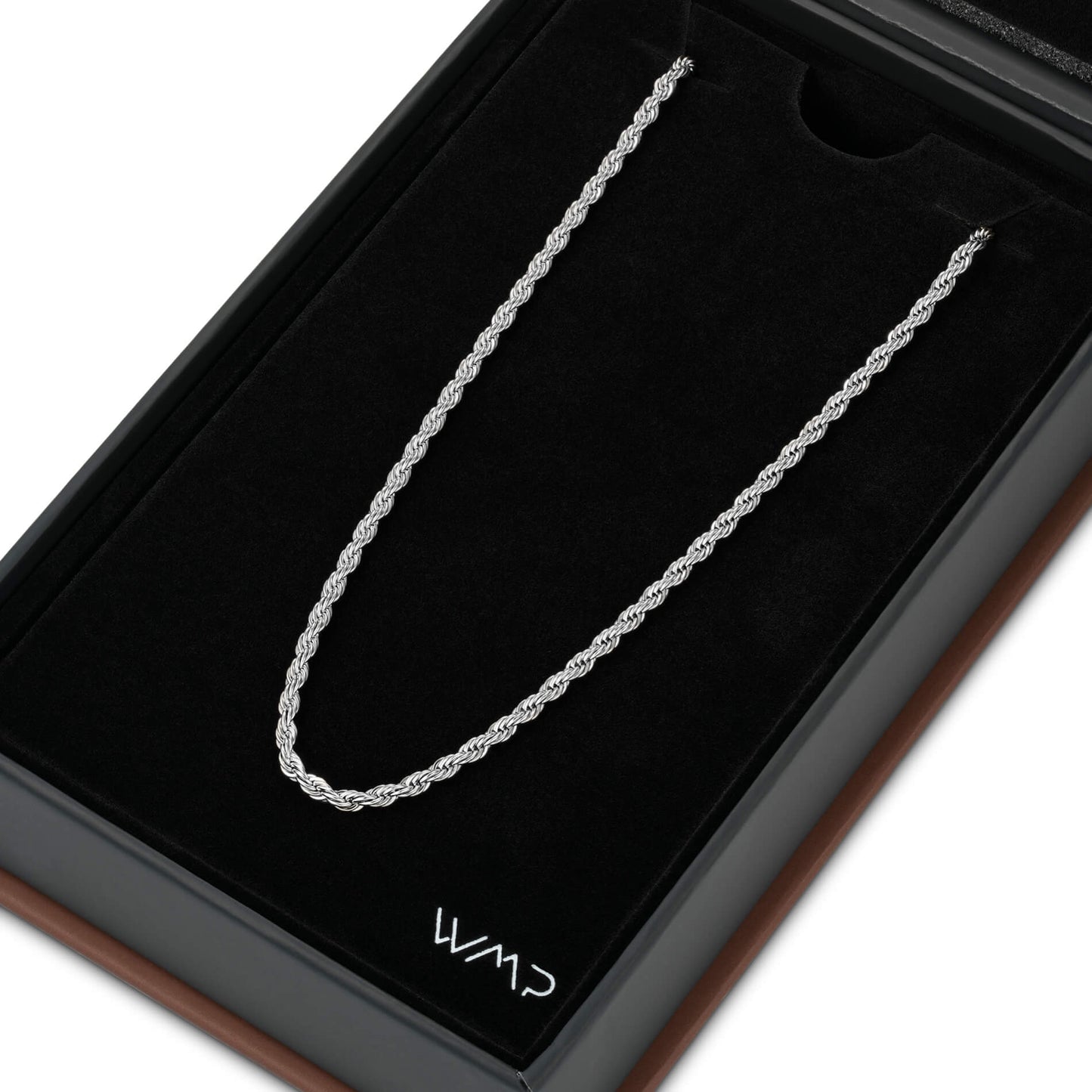 Silver || Twisted Silver Chain Necklace