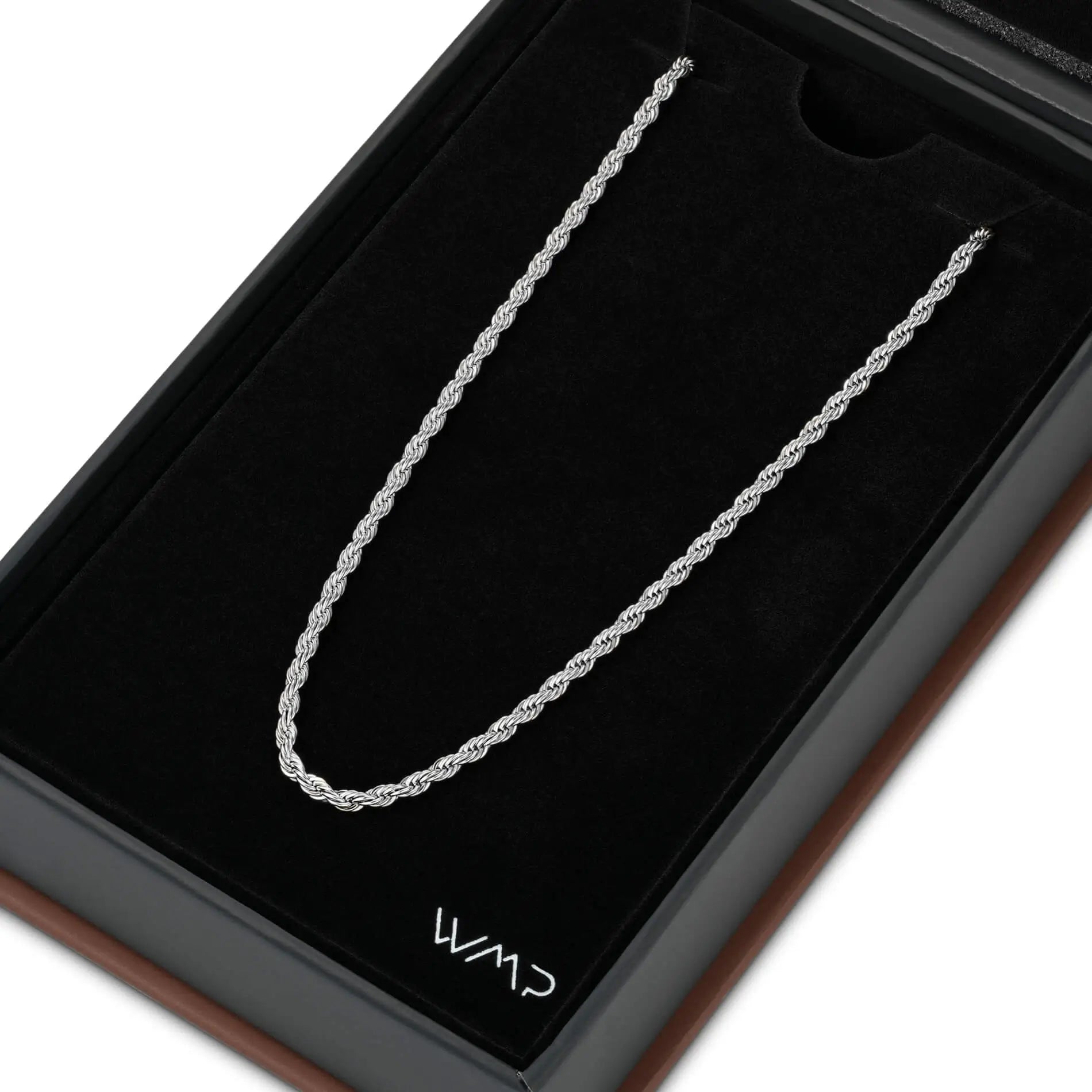 Silver / 22" || Twisted Silver Chain Necklace in a jewelry box