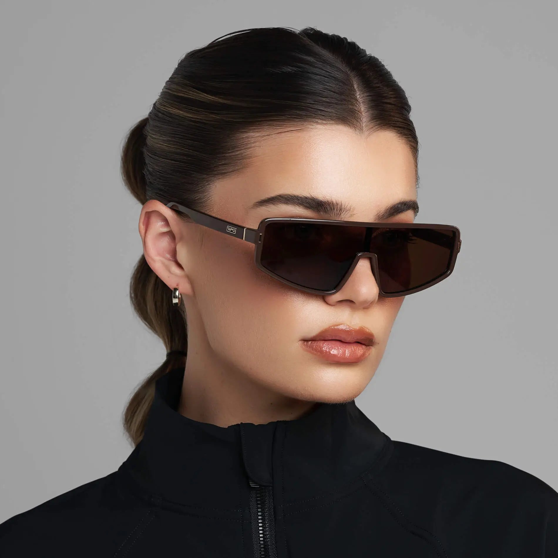 Mocha Brown / Dark Brown Lens || Women's Flat-Top Aviator Shield Sunglasses with Mocha Brown Acetate Frame and Dark Brown Polarized Anti-Reflective Lens