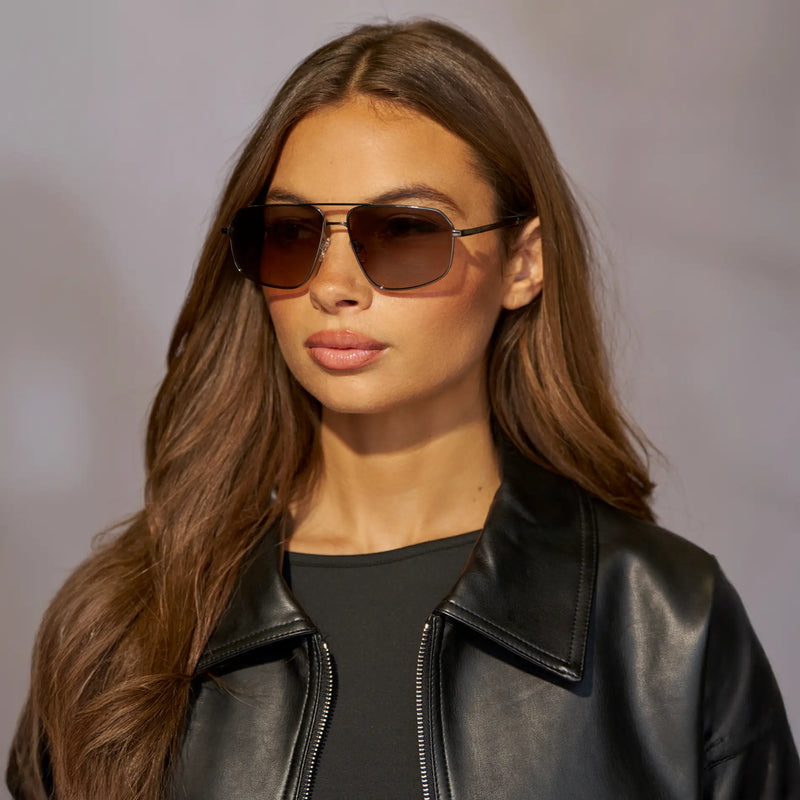 Sora - Gunmetal / Grey Brown Gradient Lens