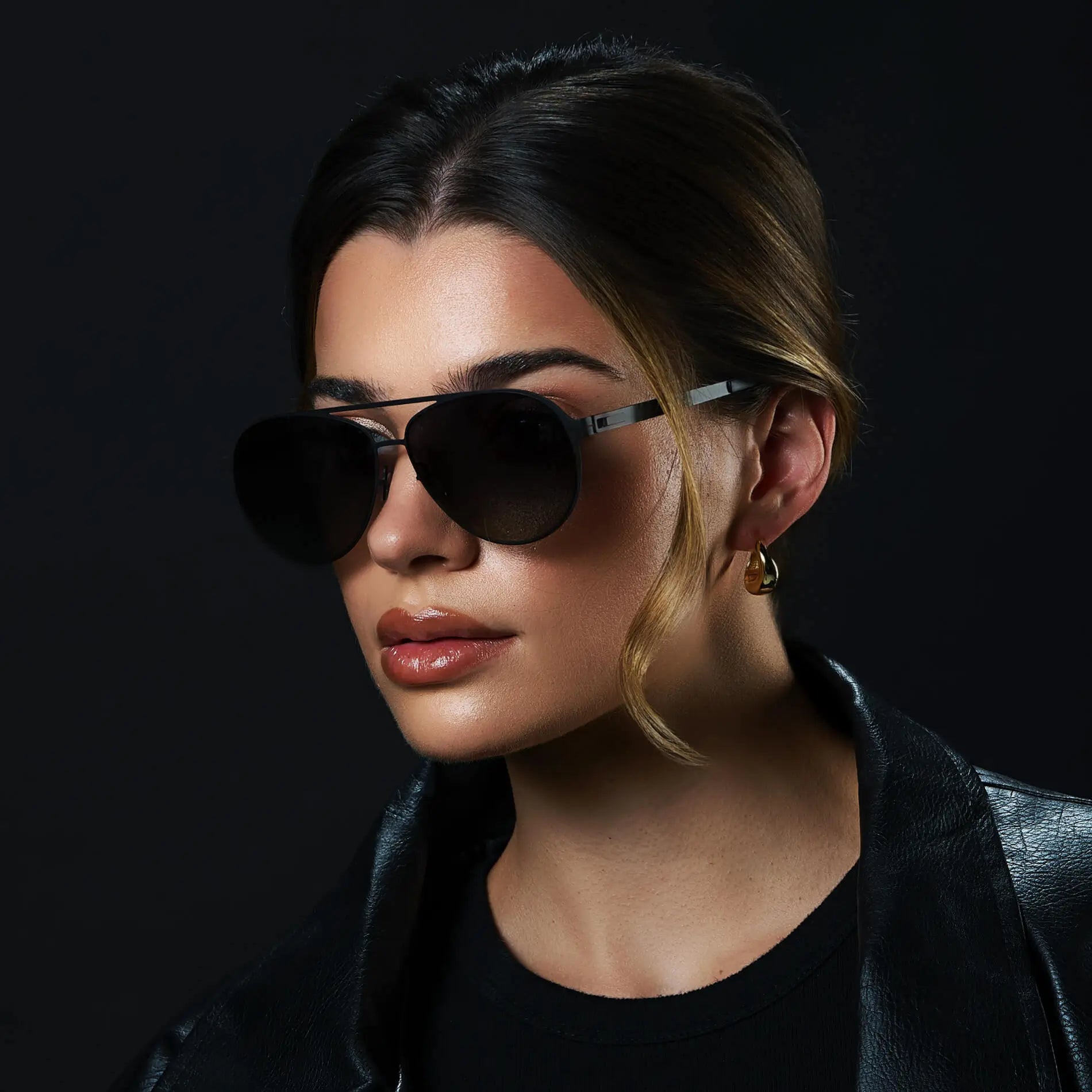 Matte Black / Black Gradient Lens || Unisex Polarized Aviator Sunglasses with Matte Black Beta Titanium Metal Frame, Screwless Hinges, and Ultra Polarized Black Gradient Nylon Lens