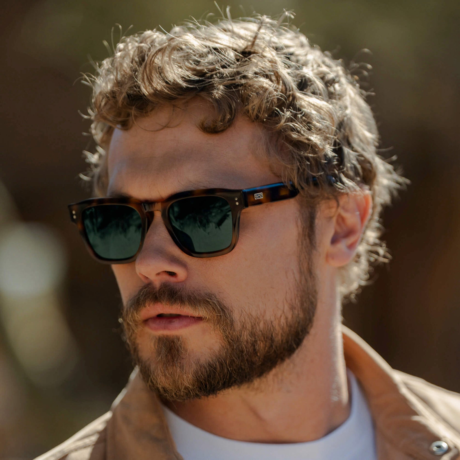 Havana Tortoise / Smoke Green Gradient Lens || Men's Geometric Rectangular Sunglasses with Havana Tortoise Frame and Smoke Green Gradient Polarized Lens